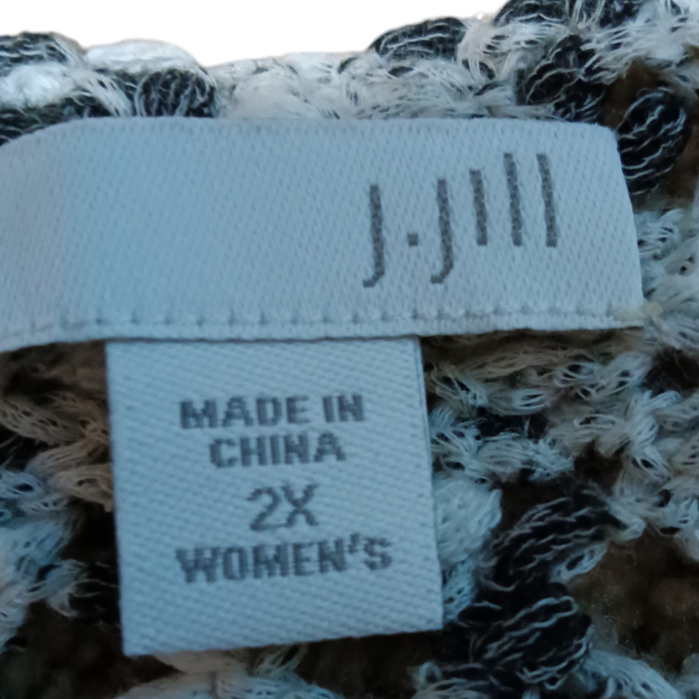 J. Jill white and black marled chunky 3/4‎ sleeve sweater 2x - Picture 4 of 5